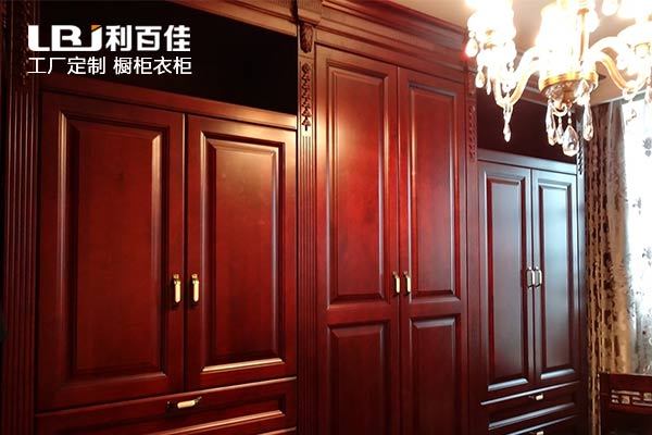 揭秘整體衣柜定制的板材，你知道幾種？