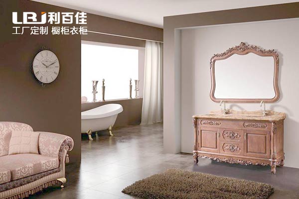 定制整體衛(wèi)浴柜，緊跟時尚潮流
