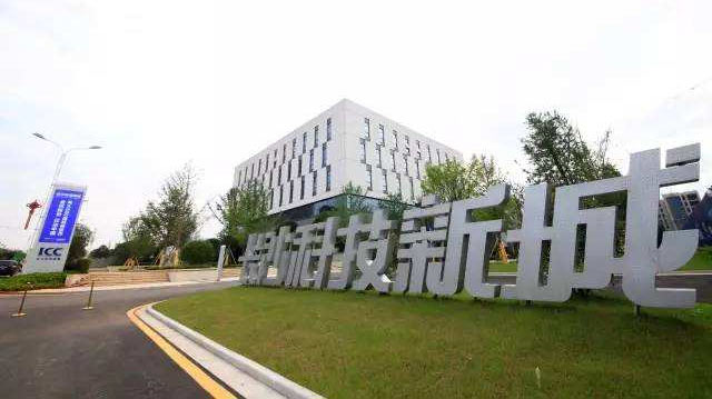 利百佳攜手長(zhǎng)沙科技新城 精裝公寓櫥柜、衛(wèi)浴柜定制圓滿(mǎn)收官